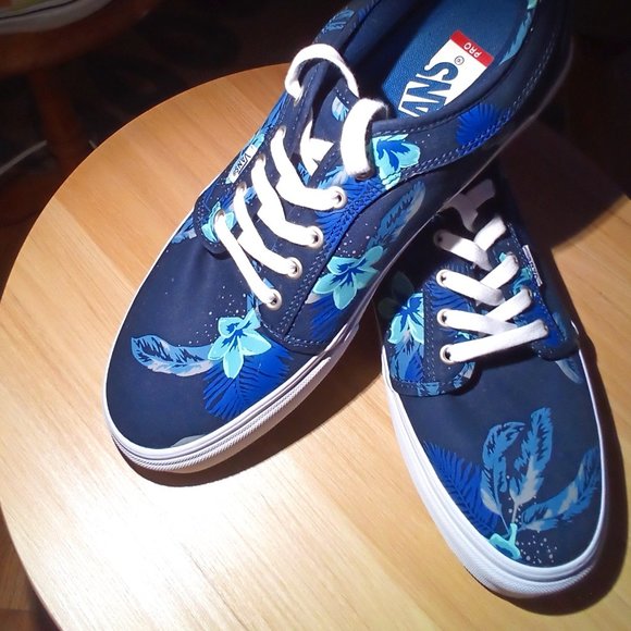 VANS MENS SZ 10.5 SNEAKER Custom Palms Blue Print NWOT - Picture 1 of 7